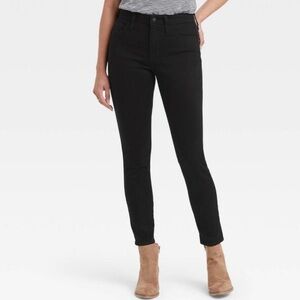 Universal Thread High Rise Skinny Jean Black Size 8